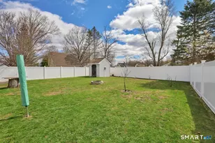 20 Nassau Cir, East Hartford, CT 06118 - Photo 24