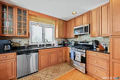 76 Shafer Road, New Hartford, CT 06057 - Photo 4