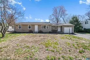 89 Steele Rd, Enfield, CT 06082 - Photo 2