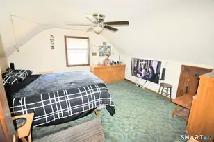 26 Washburn Dr, Plainville, CT 06062 - Photo 20