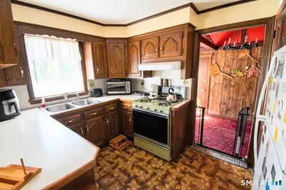 26 Washburn Drive, Plainville, CT 06062 - Photo 10