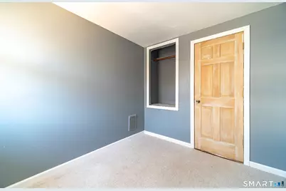 459 East Avenue, Bridgeport, CT 06610 - Photo 18