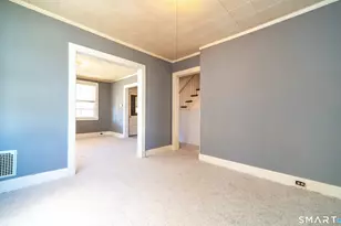 459 East Ave, Bridgeport, CT 06610 - Photo 8