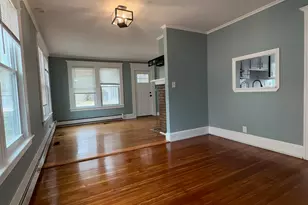 1045 Cooke St, Waterbury, CT 06704 - Photo 4