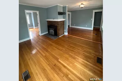 1045 Cooke Street, Waterbury, CT 06704 - Photo 6