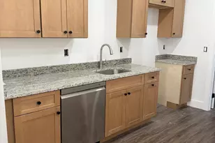 663 Naugatuck Ave, Milford, CT 06461 - Photo 4