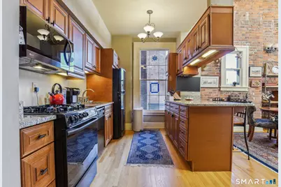42 Academy Street #6, New Haven, CT 06511 - Photo 2