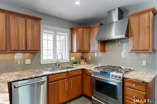 38 Northfield Ln, Berlin, CT 06037 - Photo 12