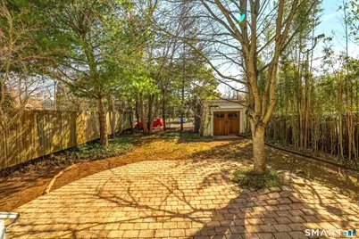 258 Saint John Street, New Haven, CT 06511 - Photo 18