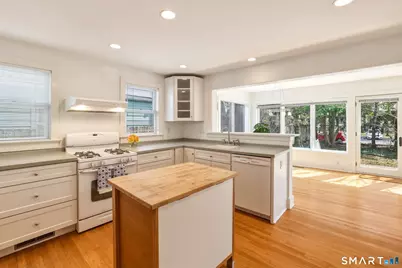 258 Saint John Street, New Haven, CT 06511 - Photo 10