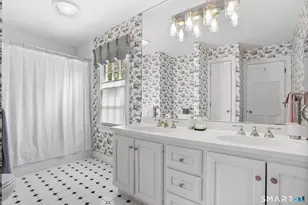 258 Dans Hwy, New Canaan, CT 06840 - Photo 24