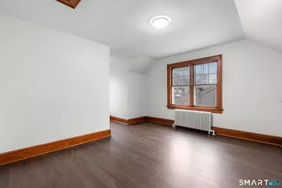 37 Byrneside Avenue, Waterbury, CT 06704 - Photo 22