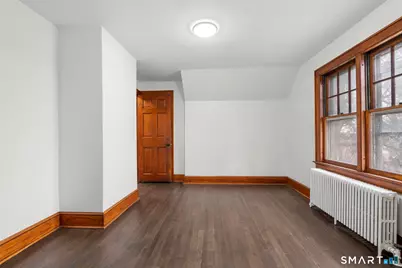 37 Byrneside Avenue, Waterbury, CT 06704 - Photo 28
