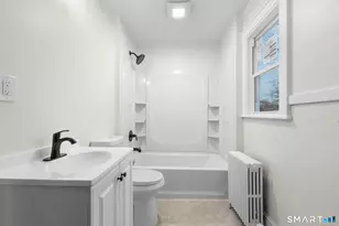 37 Byrneside Ave, Waterbury, CT 06704 - Photo 32