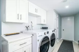 1073 Shippan Ave, Stamford, CT 06902 - Photo 28