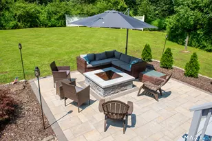 148 Highwoods Dr, Guilford, CT 06437 - Photo 4