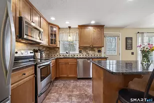 148 Highwoods Dr, Guilford, CT 06437 - Photo 18