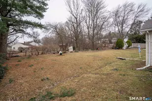 115 Mayflower St, West Hartford, CT 06110 - Photo 28