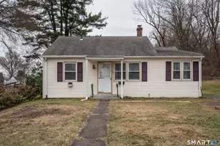 115 Mayflower St, West Hartford, CT 06110 - Photo 1