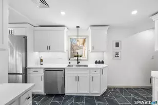 143 Sawyer Rd, Fairfield, CT 06824 - Photo 14