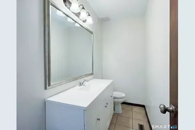 124 Webster Court #124, Newington, CT 06111 - Photo 8