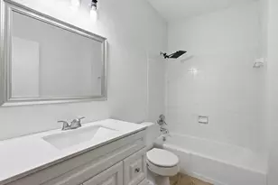 124 Webster Ct, Newington, CT 06111 - Photo 12