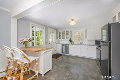 376 Rowayton Avenue, Norwalk, CT 06853 - Photo 4