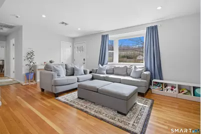 96 Toll House Lane, Fairfield, CT 06825 - Photo 6