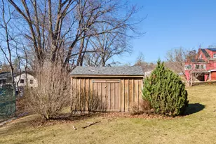 7 Bonneville St, Killingly, CT 06239 - Photo 30