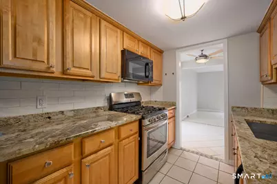 97-99 Park Avenue #40, Danbury, CT 06810 - Photo 8