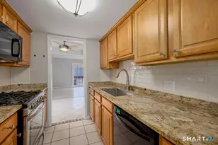 9799 Park Ave, Danbury, CT 06810 - Photo 10