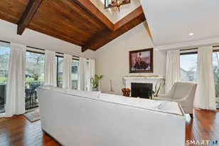 46 Buckskin Ln, Stratford, CT 06614 - Photo 4