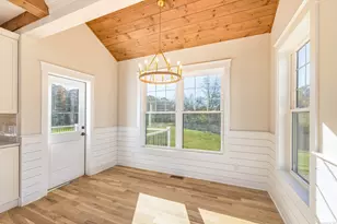 Pear Grove, East Lyme, CT 06333 - Photo 10
