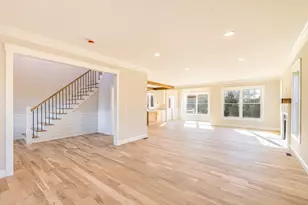 Pear Grove, East Lyme, CT 06333 - Photo 18