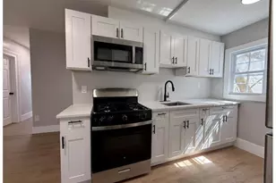 324 Congress Ave, Waterbury, CT 06708 - Photo 2