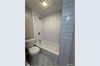 324 Congress Avenue #2, Waterbury, CT 06708 - Photo 8