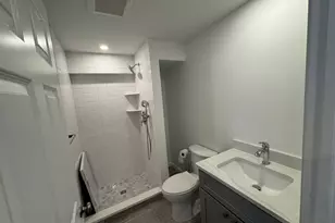 164 Coleman St, Bridgeport, CT 06605 - Photo 28