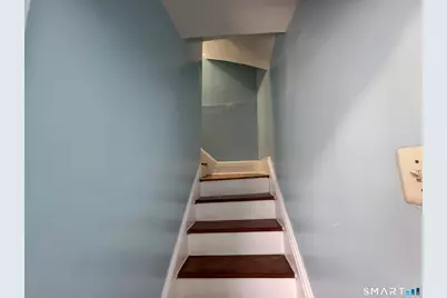 164 Coleman Street, Bridgeport, CT 06605 - Photo 10