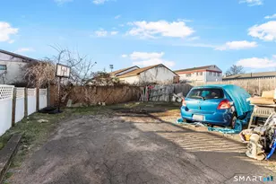 48 Fulton St, New Haven, CT 06513 - Photo 16