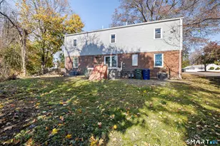 273 High Ridge Dr, Bridgeport, CT 06606 - Photo 4