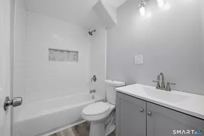 273 High Ridge Drive, Bridgeport, CT 06606 - Photo 10