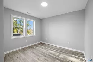 273 High Ridge Dr, Bridgeport, CT 06606 - Photo 16