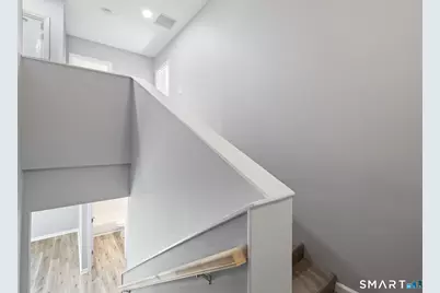 273 High Ridge Drive, Bridgeport, CT 06606 - Photo 20