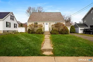 185 Meadowside Rd, Milford, CT 06460 - Photo 2