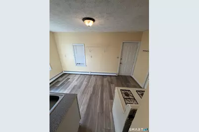 67 Laurel Street, East Hartford, CT 06108 - Photo 4