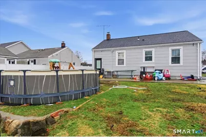 646 Merritt Street, Bridgeport, CT 06606 - Photo 14