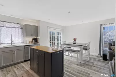 17 Cinnamon Circle #17, West Hartford, CT 06110 - Photo 24