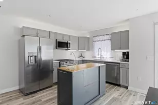 17 Cinnamon Cir, West Hartford, CT 06110 - Photo 22