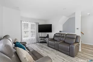 17 Cinnamon Cir, West Hartford, CT 06110 - Photo 16