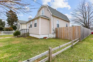 209 Trumbull Ave, Bridgeport, CT 06606 - Photo 28